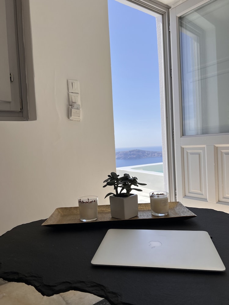 Iliovasilema Suites 30/50