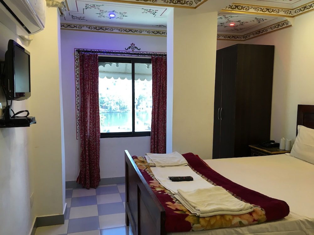 HOTEL PANORAMA GUESTHOUSE 11/30