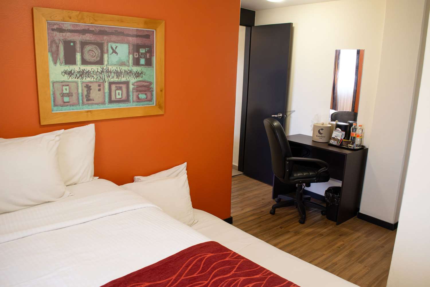 Comfort Inn San Luis Potosi 12/34