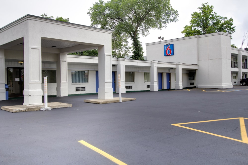 Motel6 Richfield, OH in RICHFIELD - OH