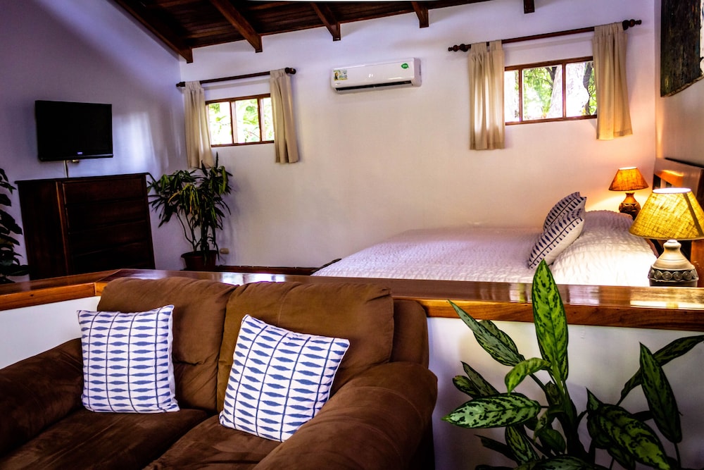 Jaco Hotel Docelunas 25/48