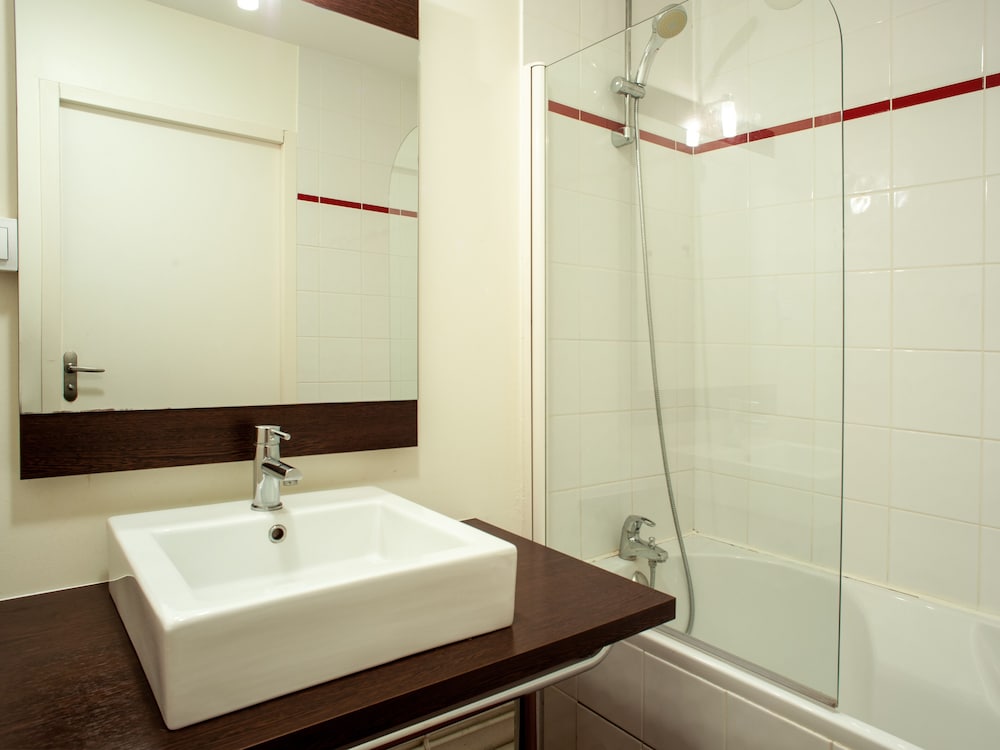 3 Rooms, Apartment, 2 Queen Beds, Sofa