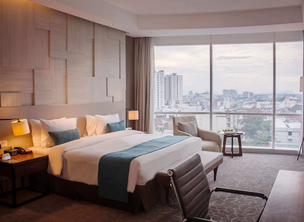 Crowne Plaza Bandung 14/75
