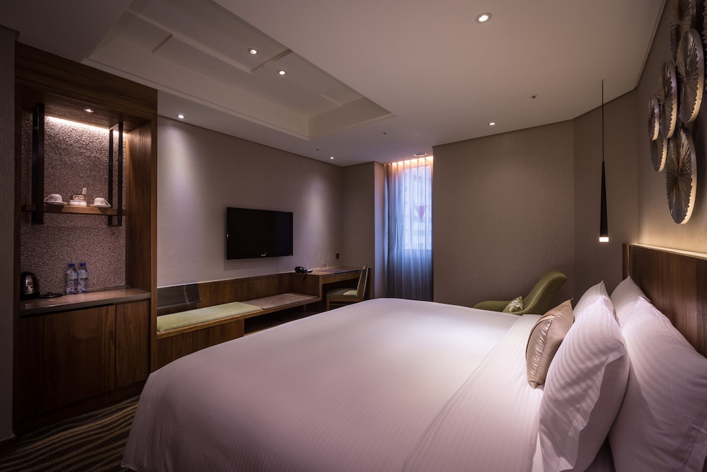Business, City, Double Bed