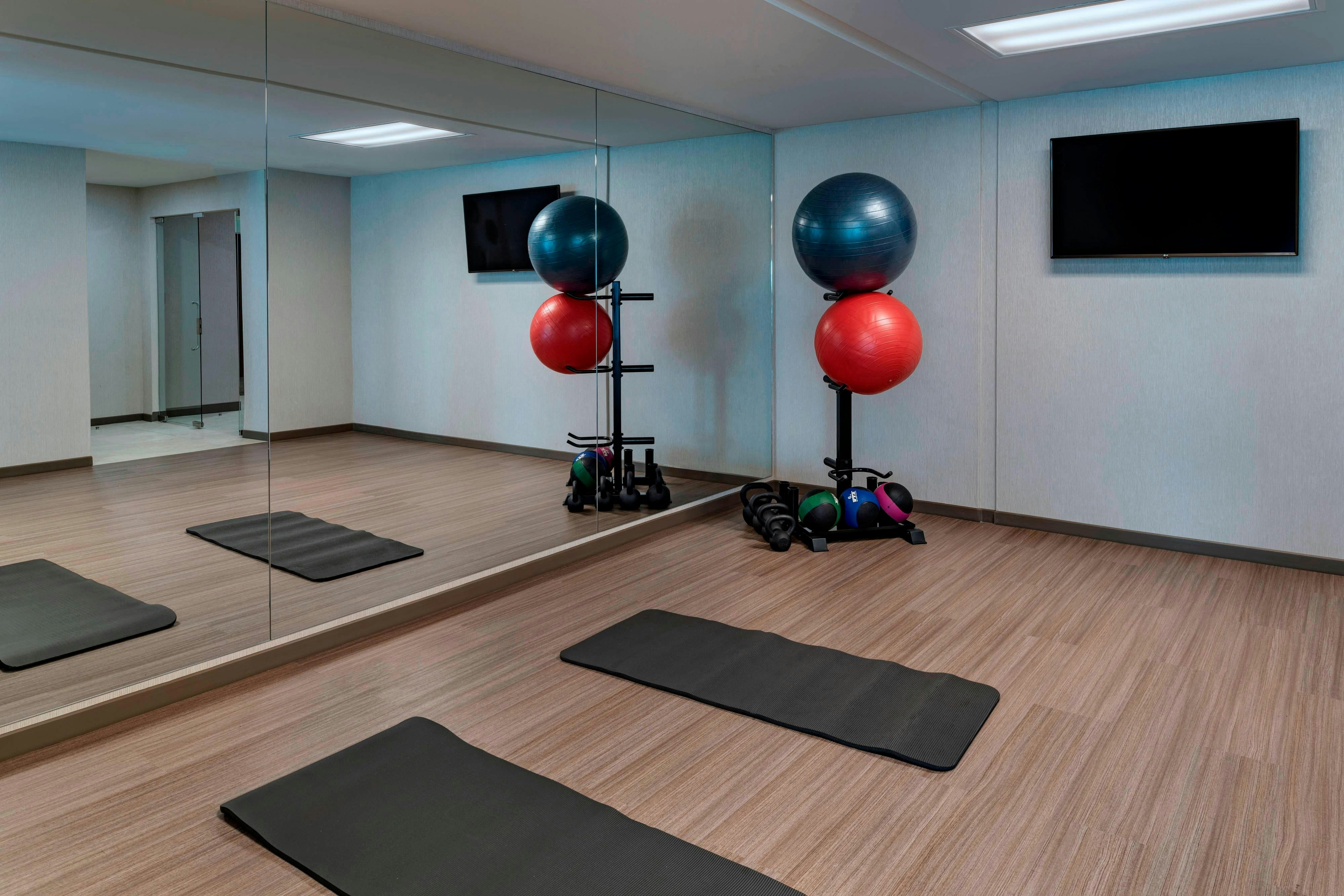 AC Hotel San Jose Escazu 30/55
