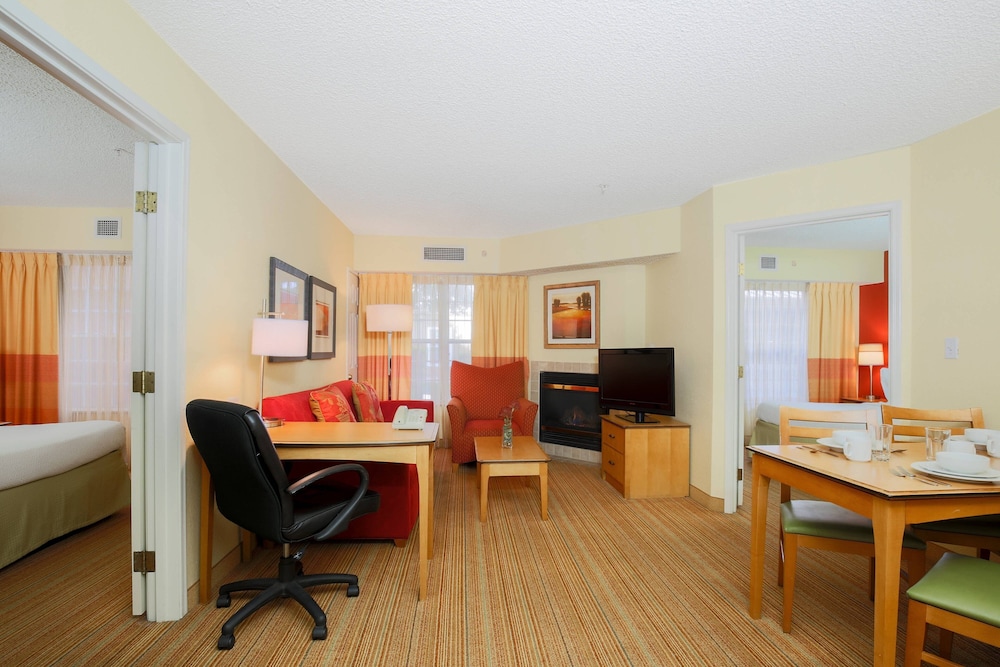 Residence Inn Albuquerque North 23/27