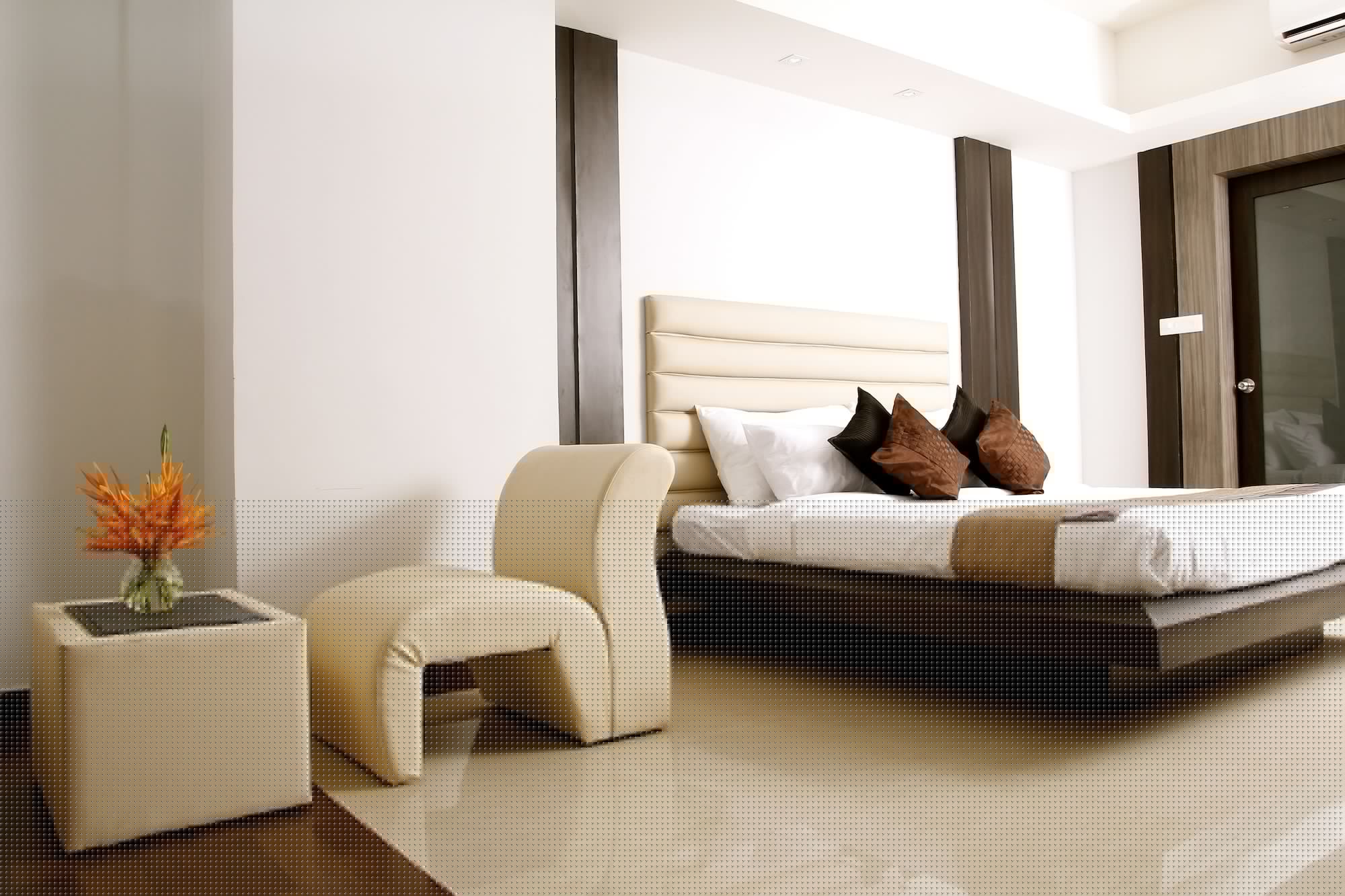 EXECUTIVE, DOUBLE BED, CITY VIEW, PRIVATE BATHROOM