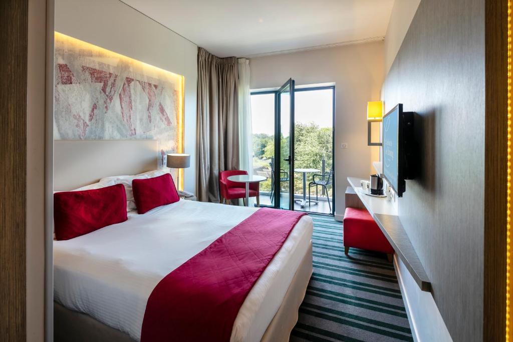 Garden, Classic, Twin Beds