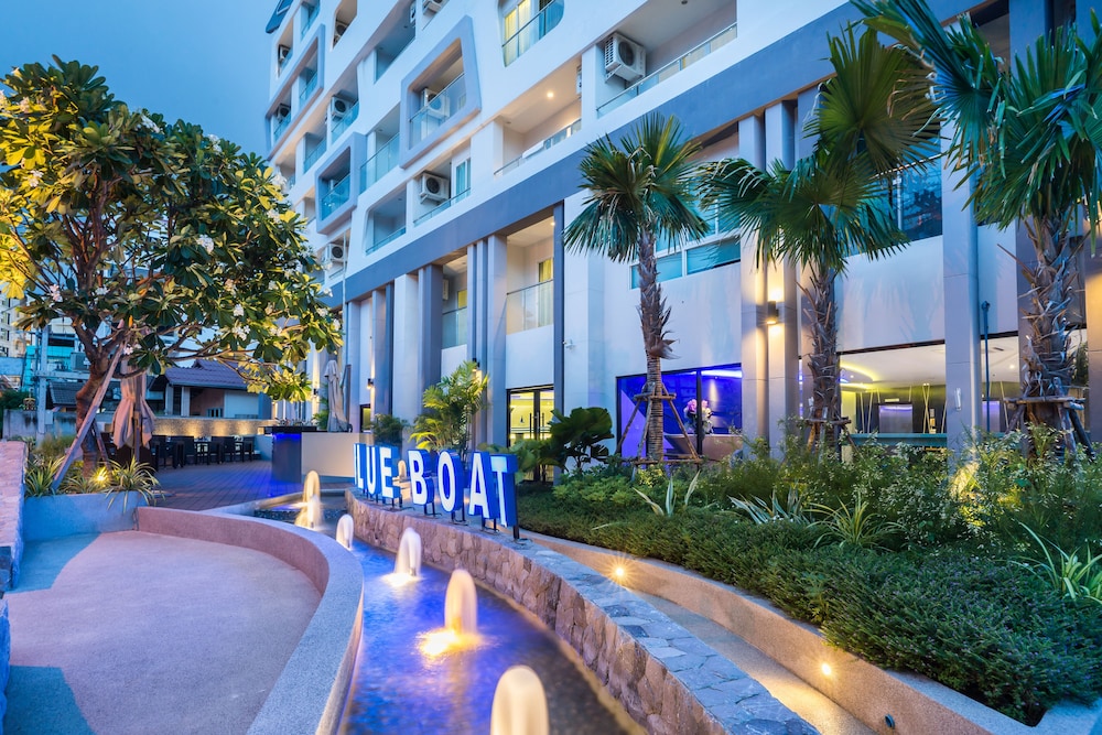 Blue Boat Hotel JC in PATTAYA