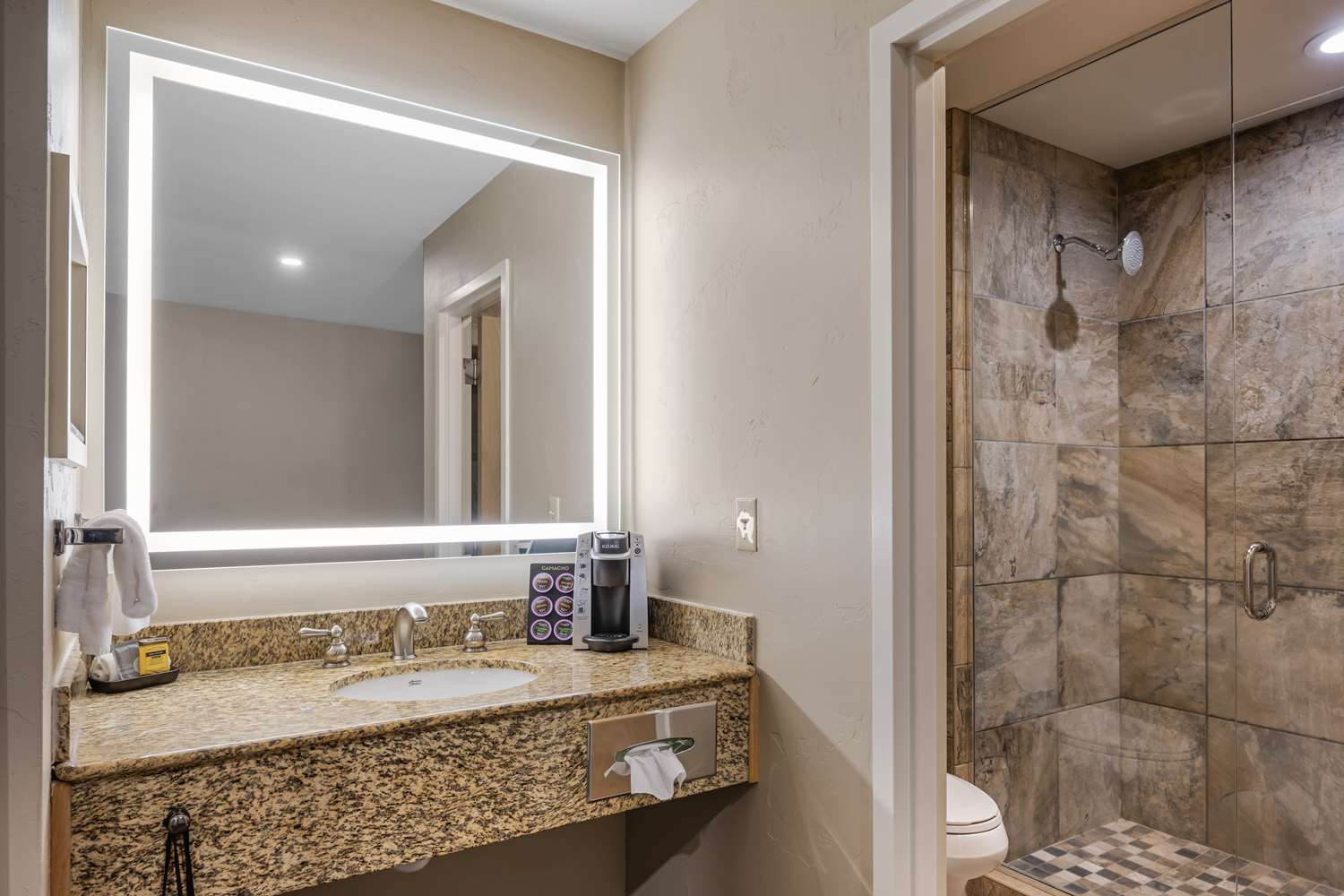 Best Western Plus Kootenai River Inn Casino & Spa detail