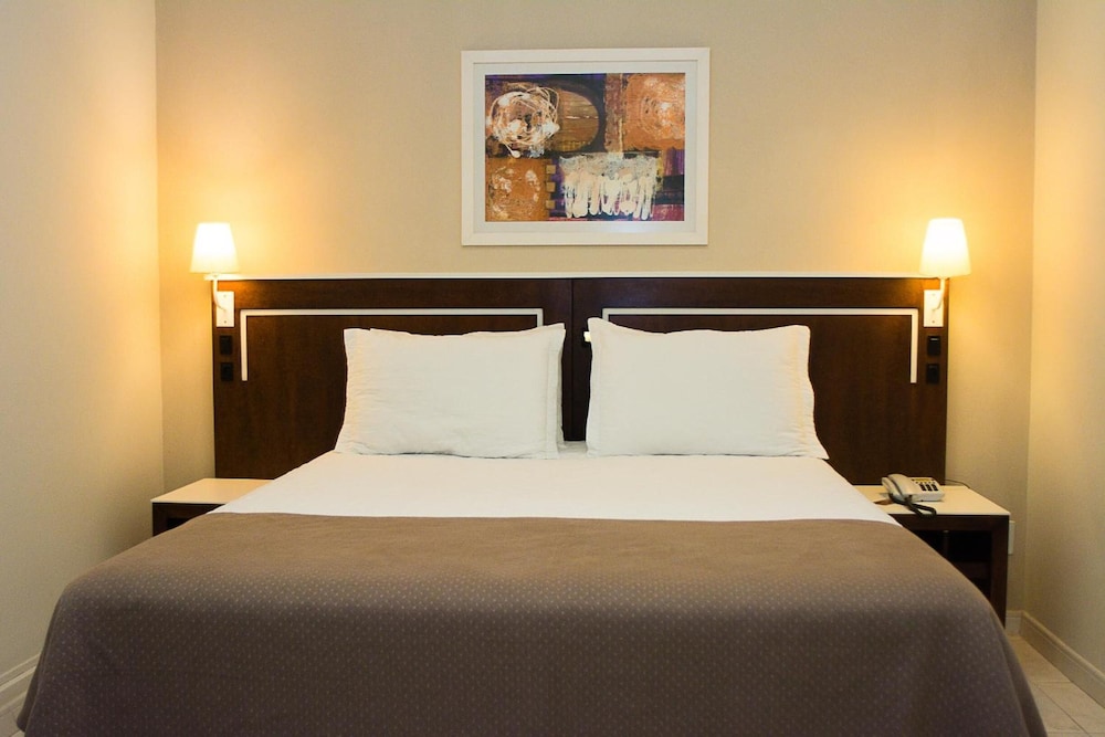 Altadomo Hotel 20/69