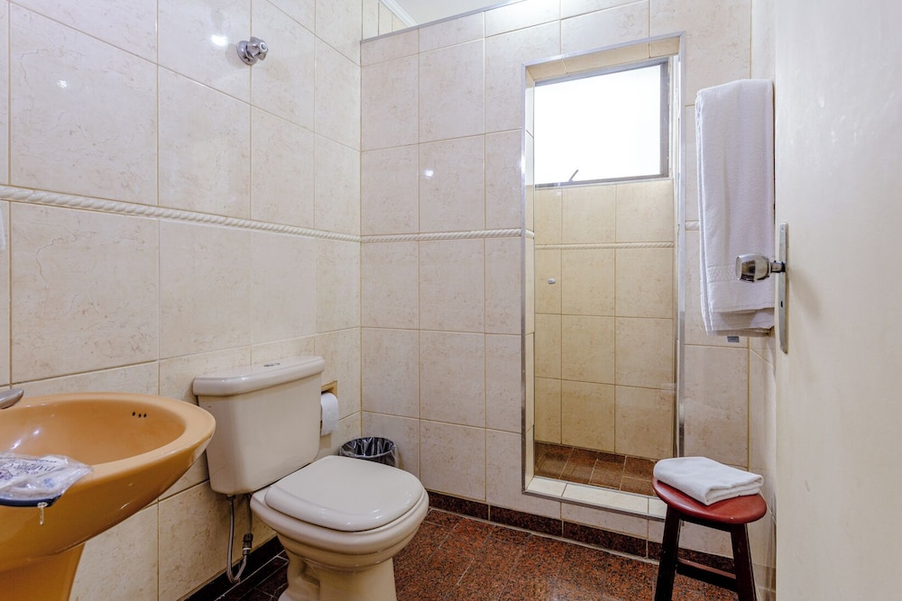 Daher Center Hotel 56/59
