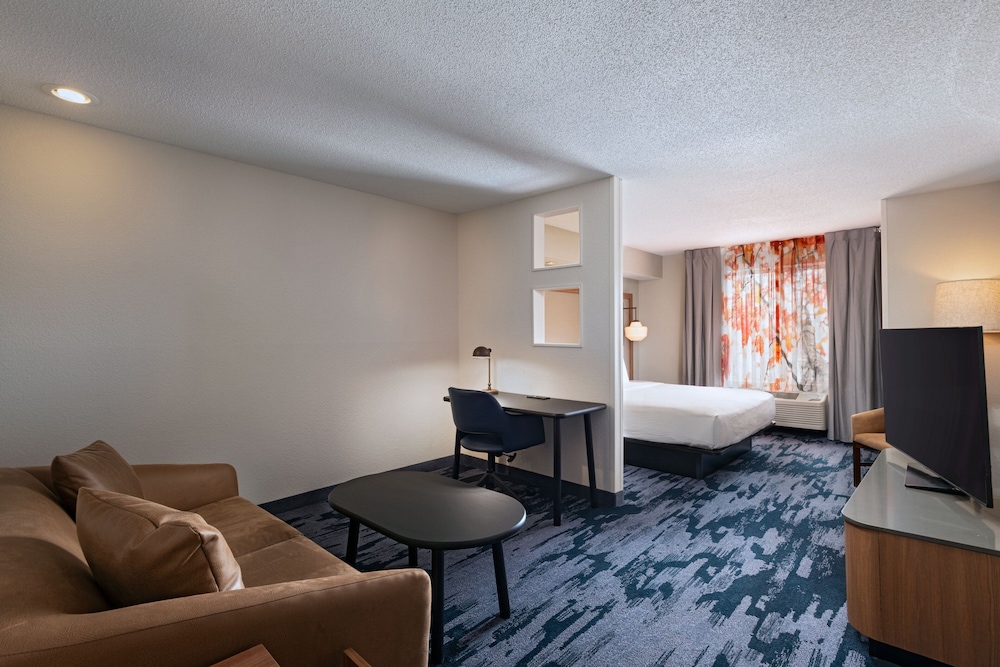 Fairfield by Marriott Inn & Suites Kansas City Airport 19/38