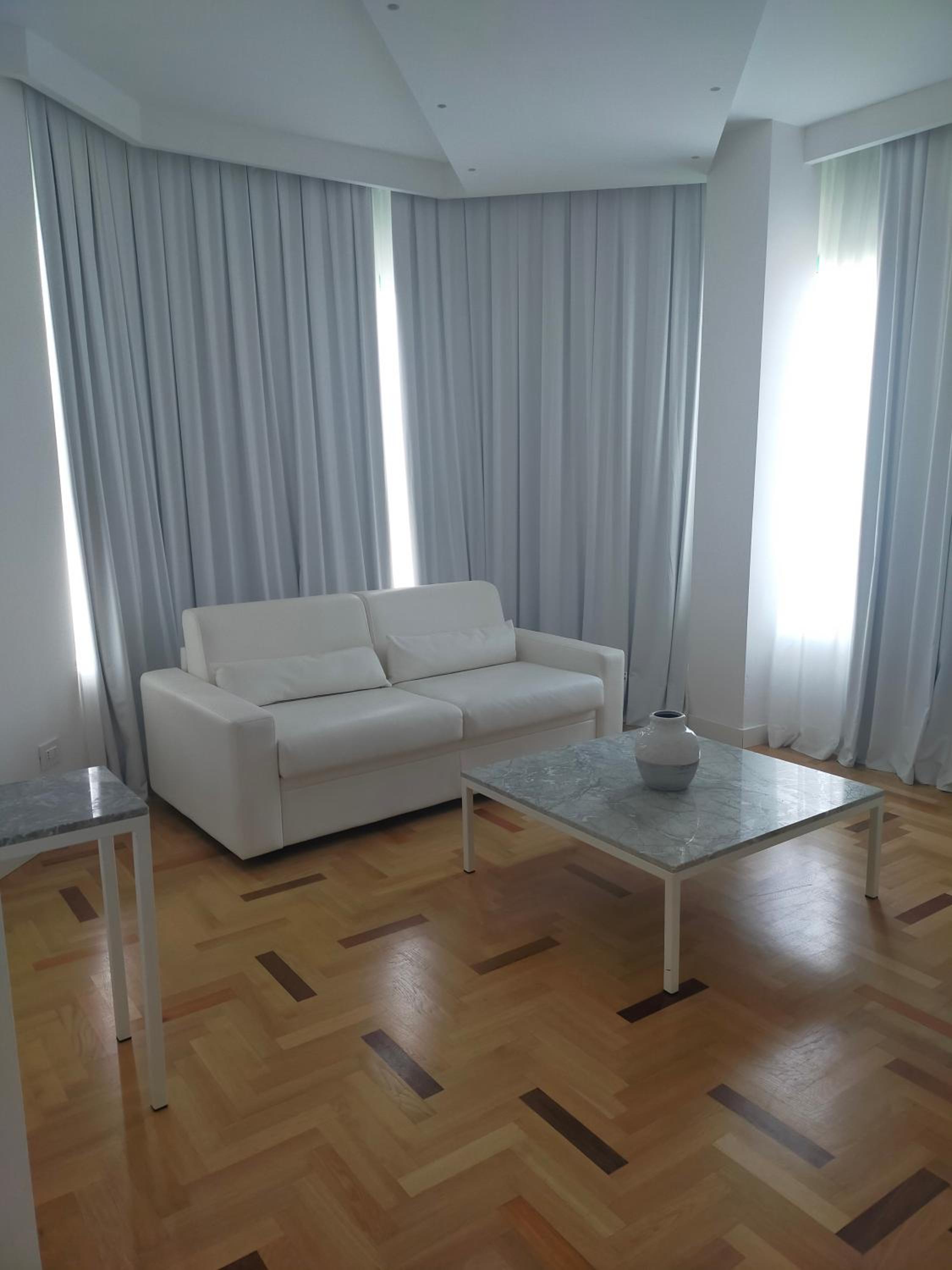 جناح بإطلالة على البحر، Hotel Excelsior Vasto 5/10