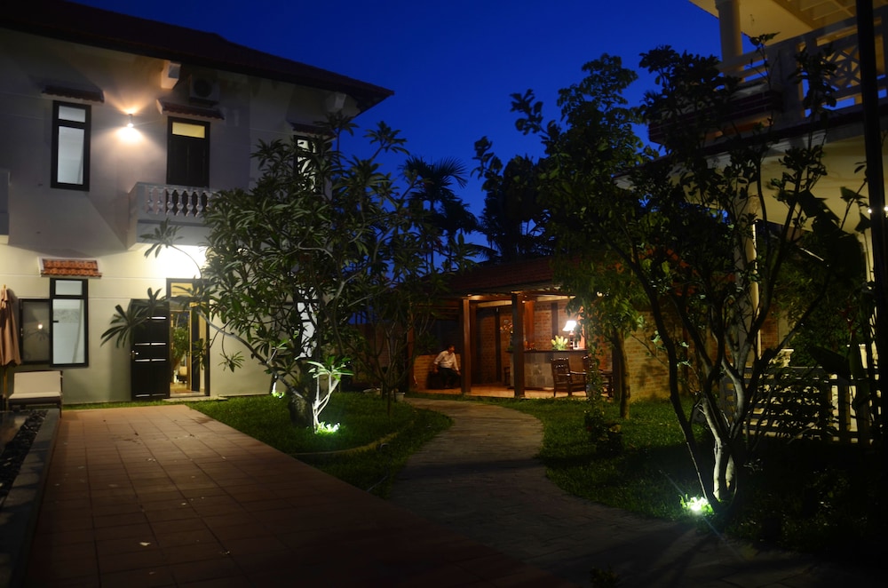 Hoi An Red Frangipani Villa 7/43