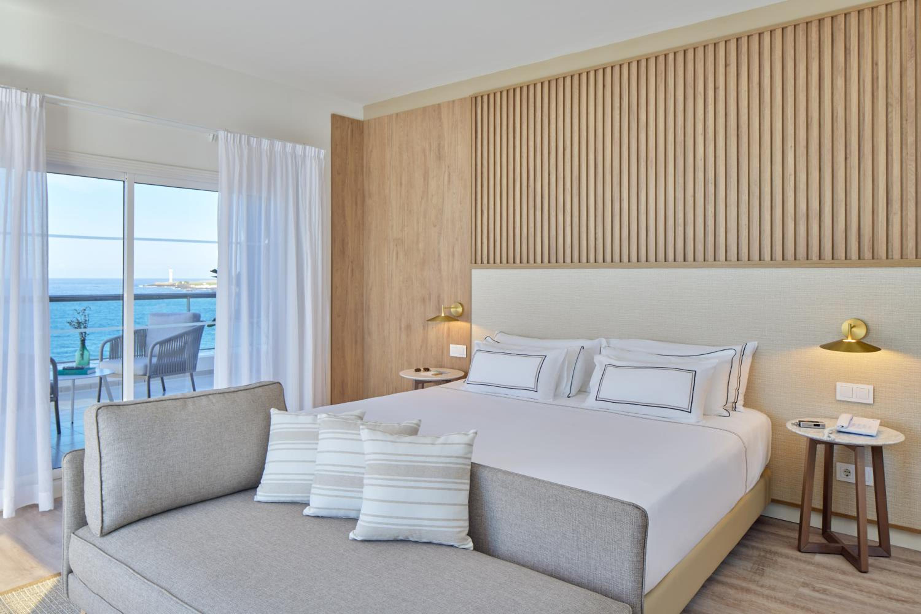 Presidential, Suite, King Bed, Sea Front