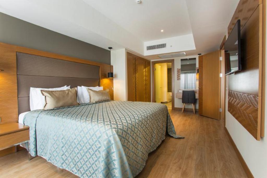 Junior Suite, Double Bed, Sea View