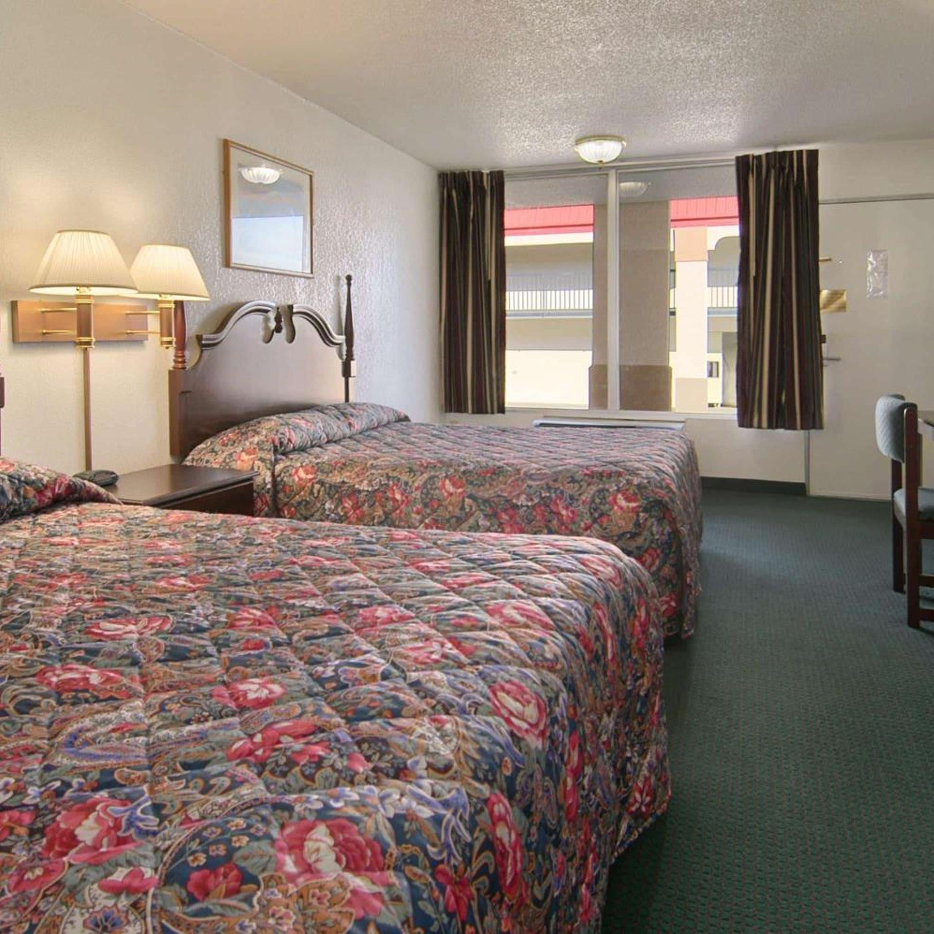 Super 8 By Wyndham Oklahoma Fairgrounds 14/20