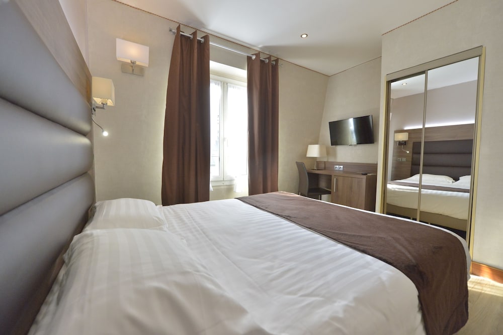 ROOM, DOUBLE BED, WITH EXTRA BED