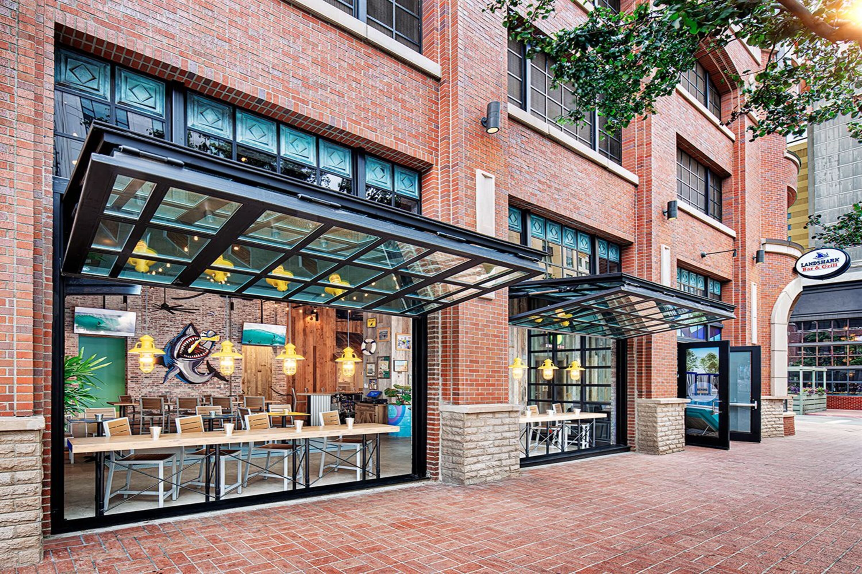 Margaritaville Hotel San Diego Gaslamp Quarter 57/59