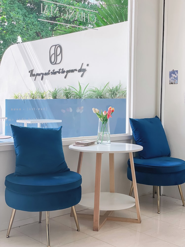 Shapel Hostel and Cafe 31/41
