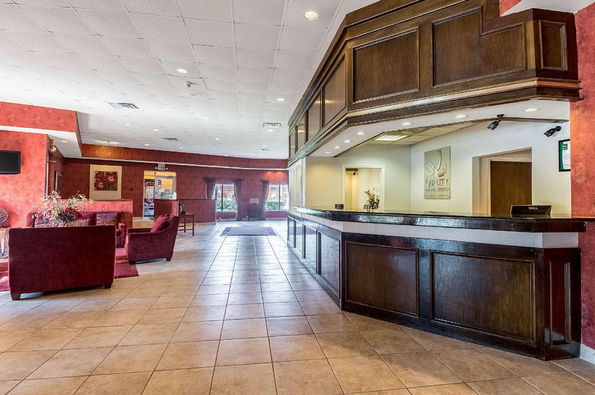 Quality Inn &amp; Suites 5/27