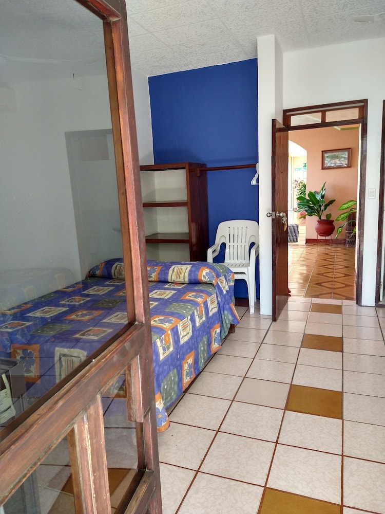Hotel Casablanca 10/47