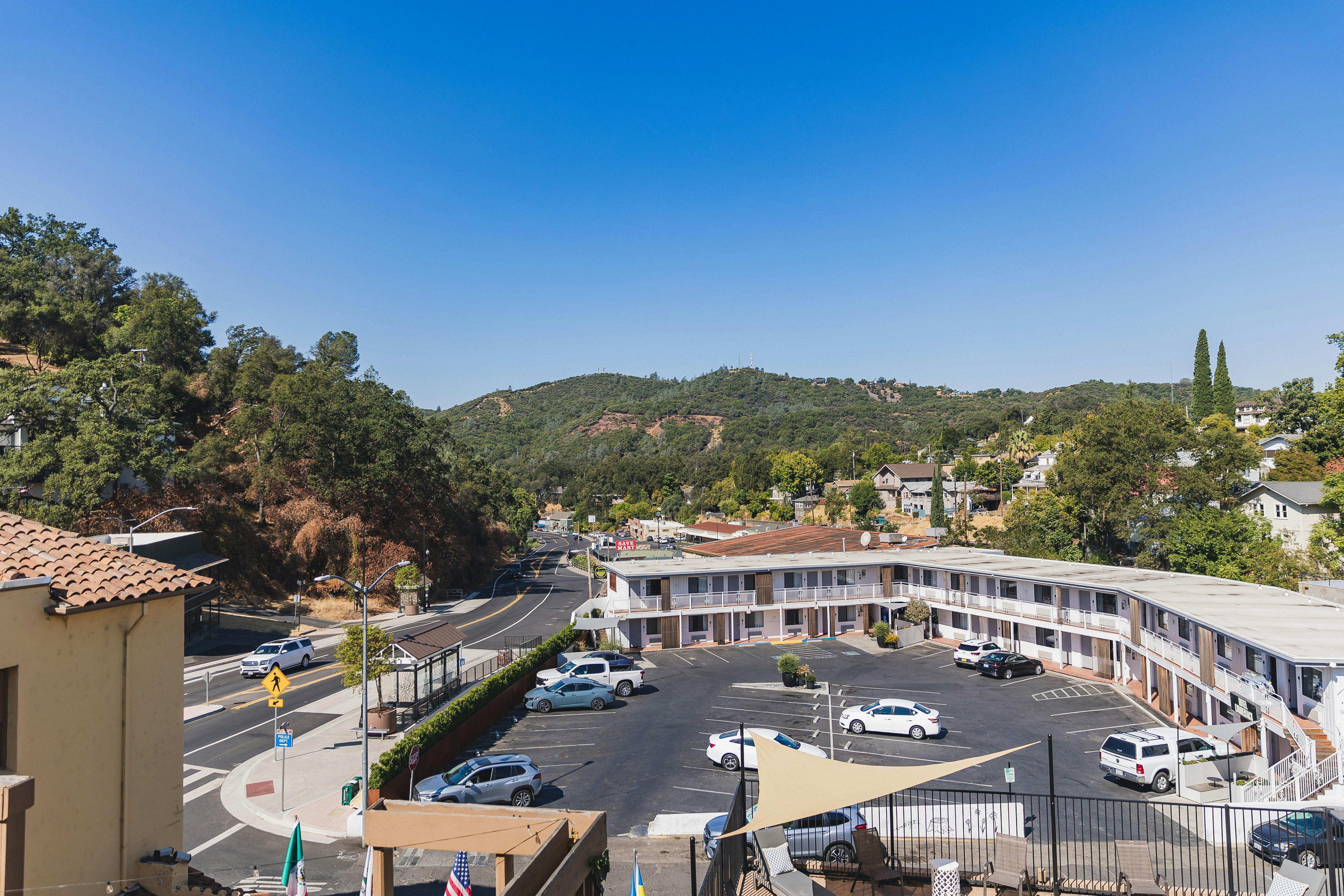 The Sonora Inn 42/50