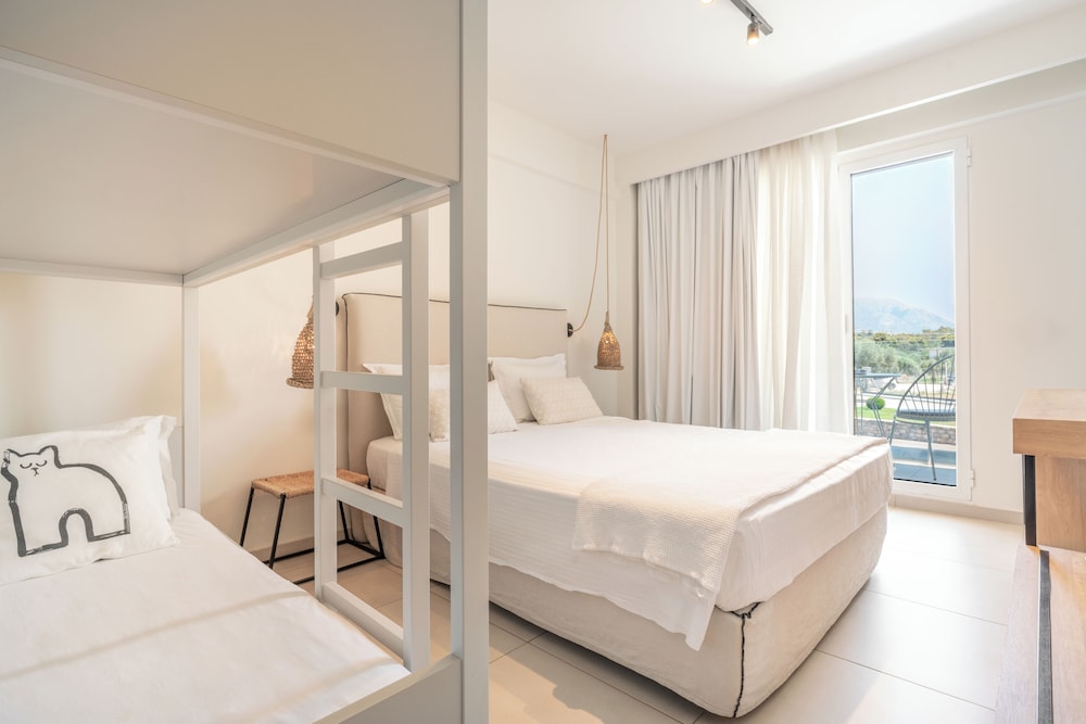 Comfort, Family, 1 Queen and 1 Bunk Bed, Sea View