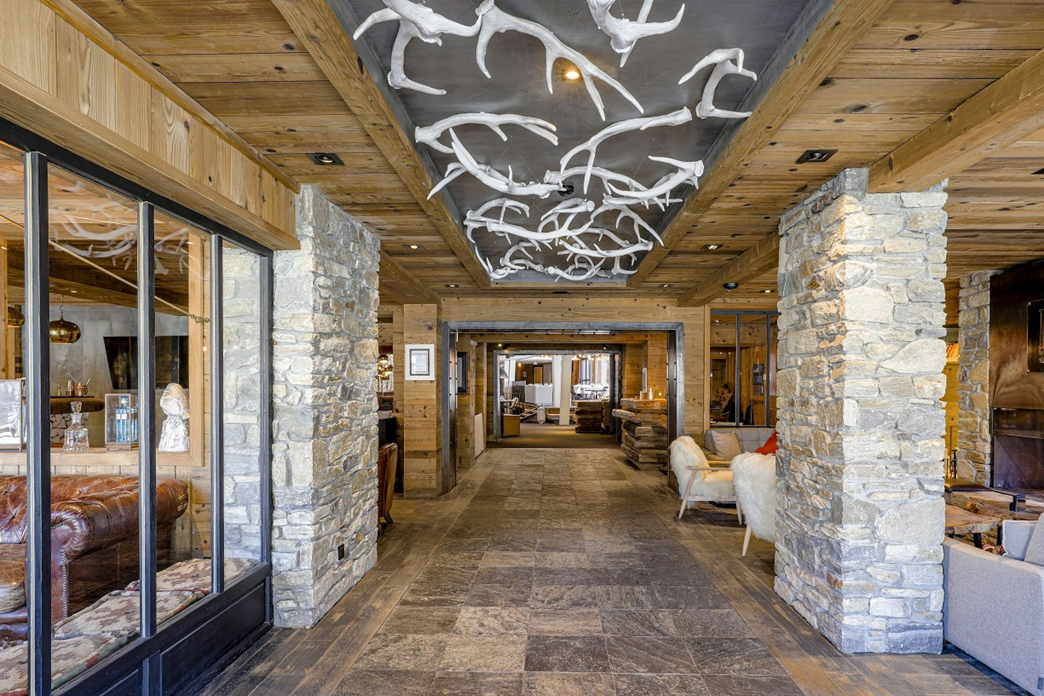 Le M de Megeve 10/37