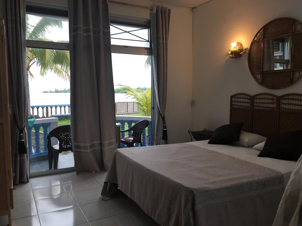 Coco Villa 9/35