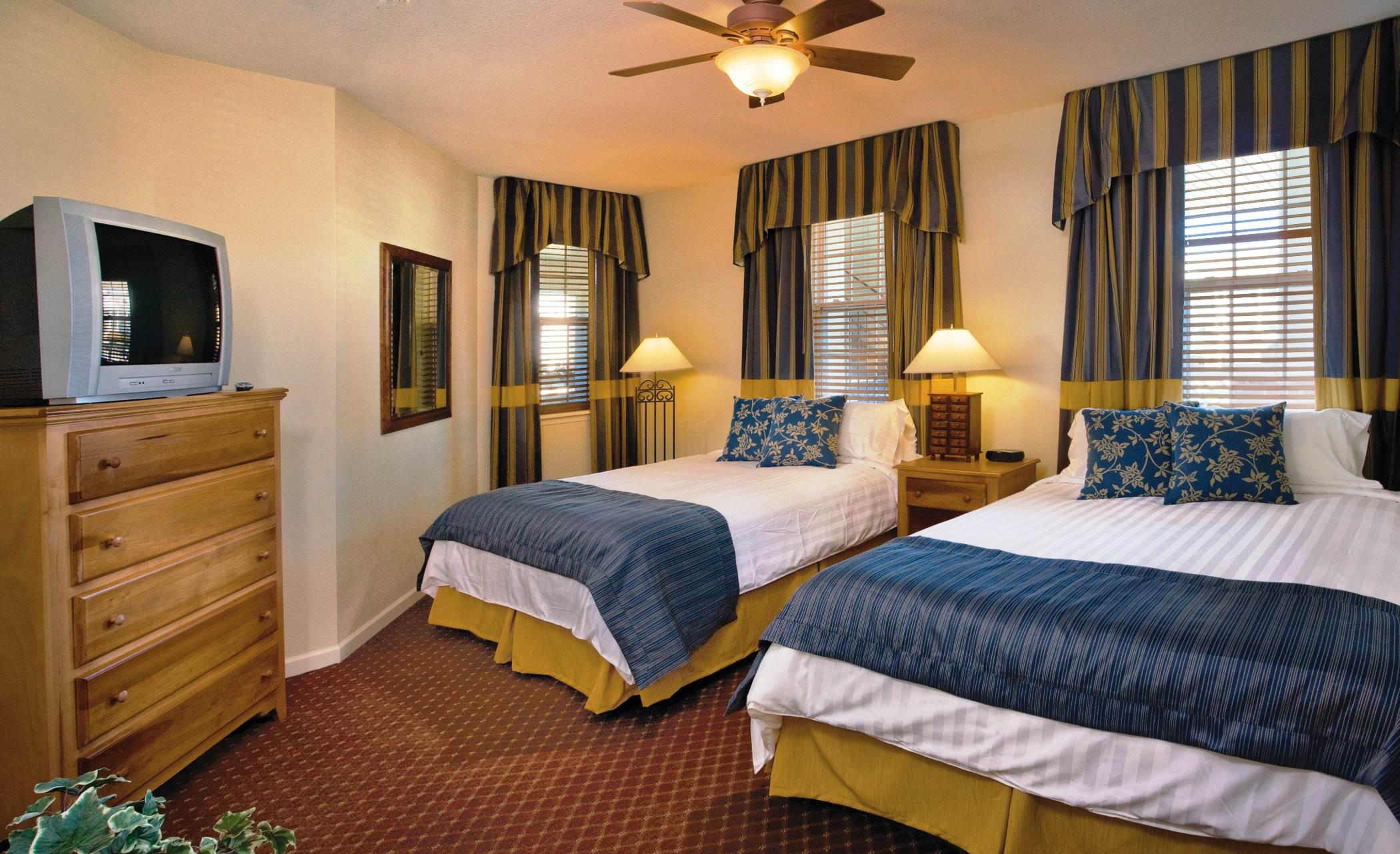 2 BEDROOMS, SUITE