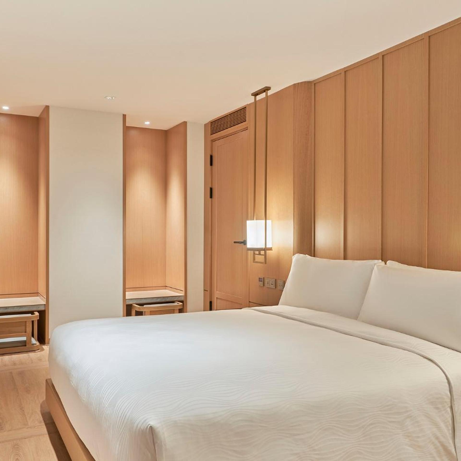 Ondol, Suite, City View, Corner