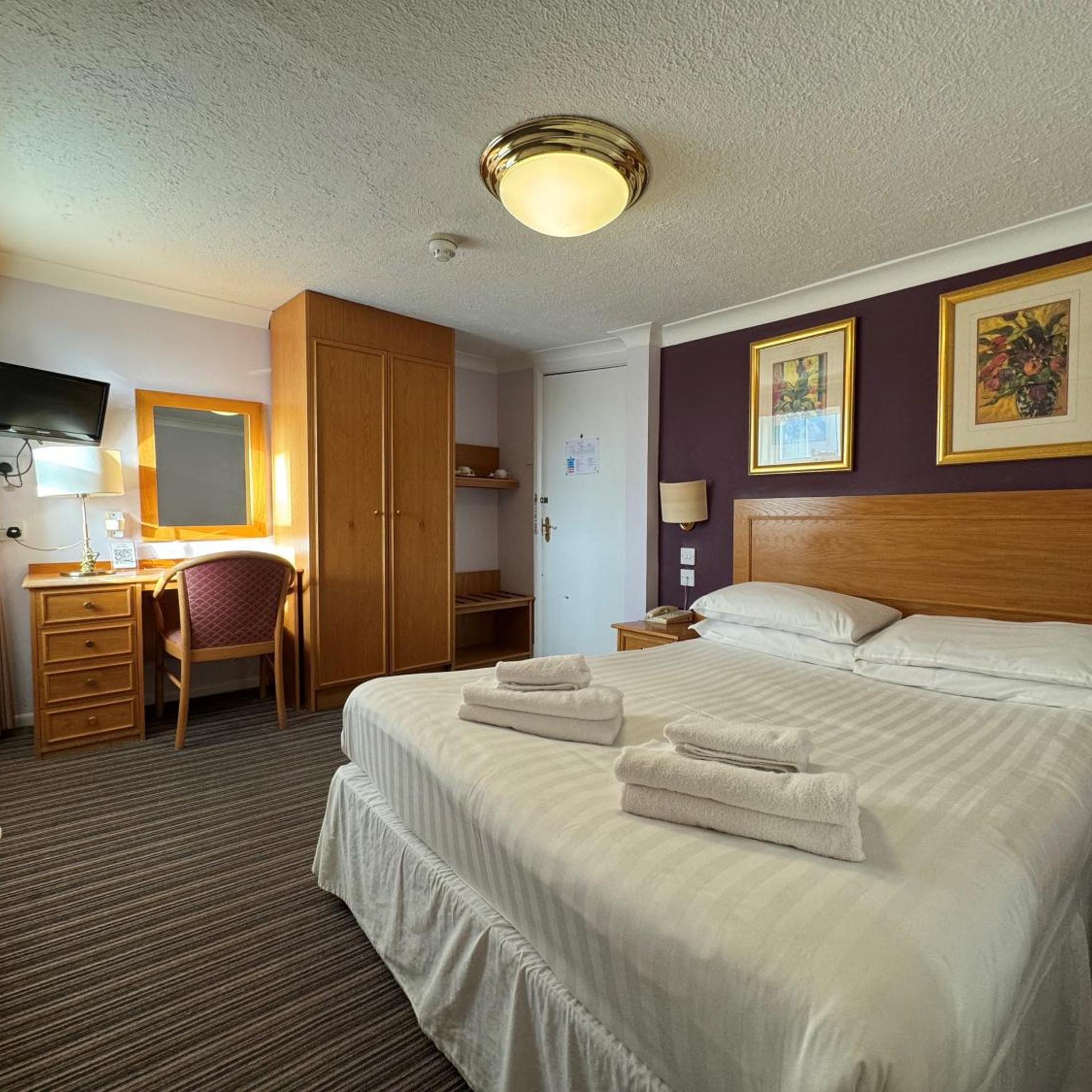 Economy, 2 Double Beds, Rear View