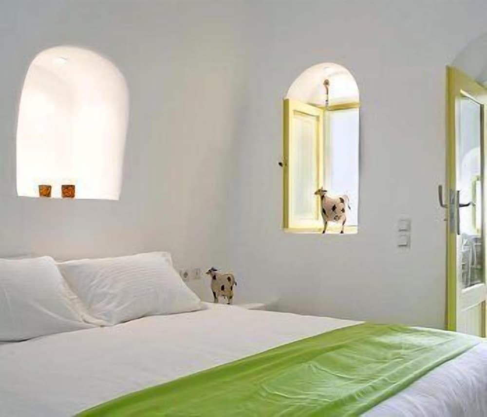 DREAMS LUXURY SUITES 15/50
