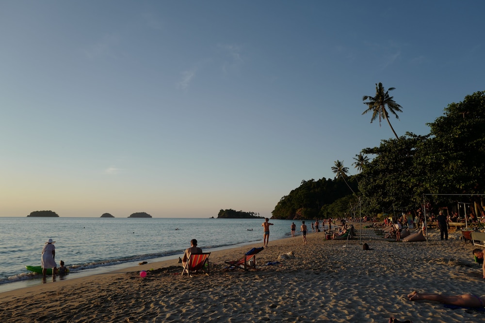 Nature Beach Resort 56/70