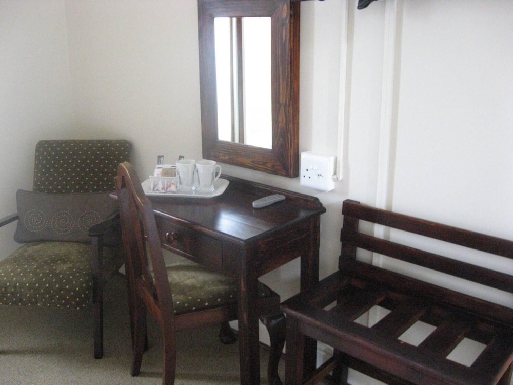 Royal Hotel Knysna 15/22