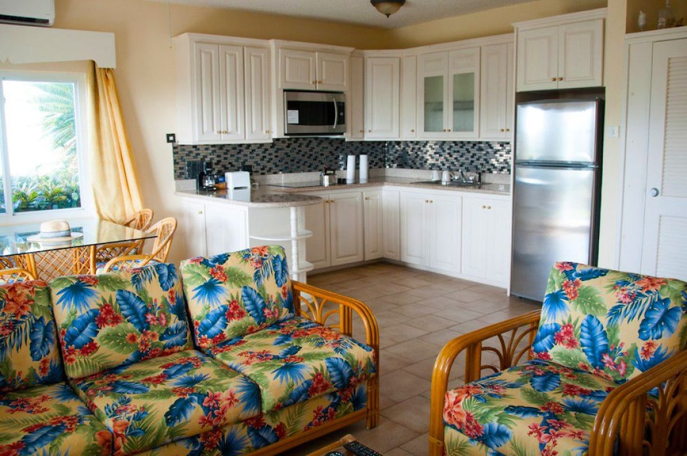 TIMOTHY BEACH RESORT 22/50
