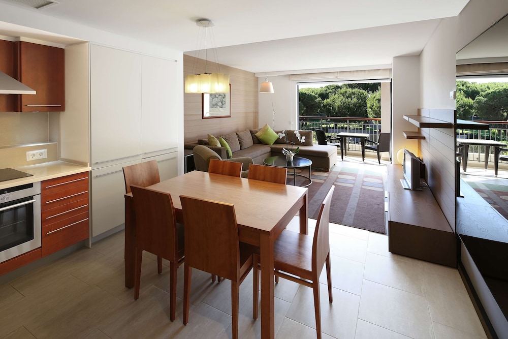 Hilton Vilamoura As Cascatas Golf Resort & Spa 57/77