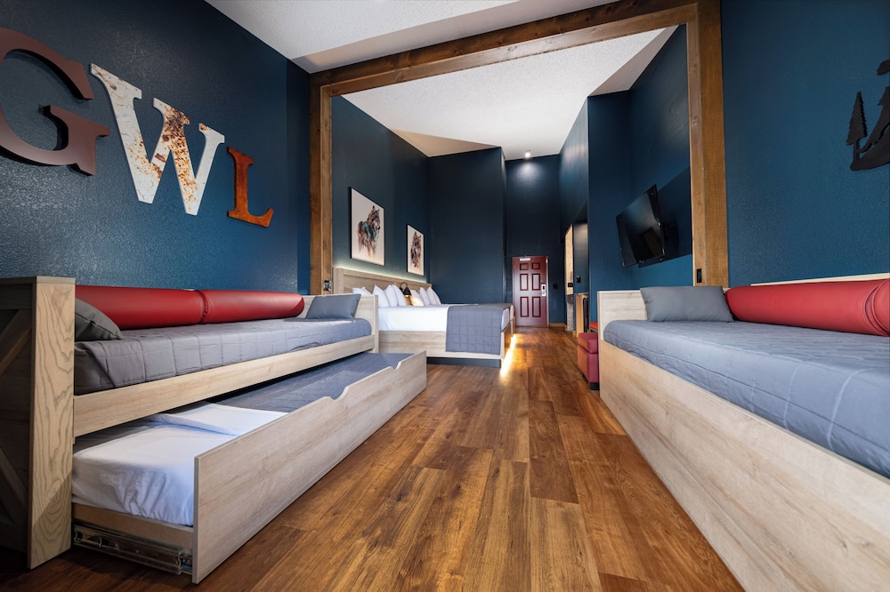 FAMILY SUITE, SUPERIOR