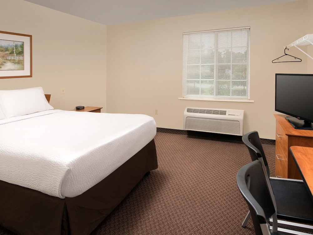 WoodSpring Suites Charlotte Gastonia 24/39