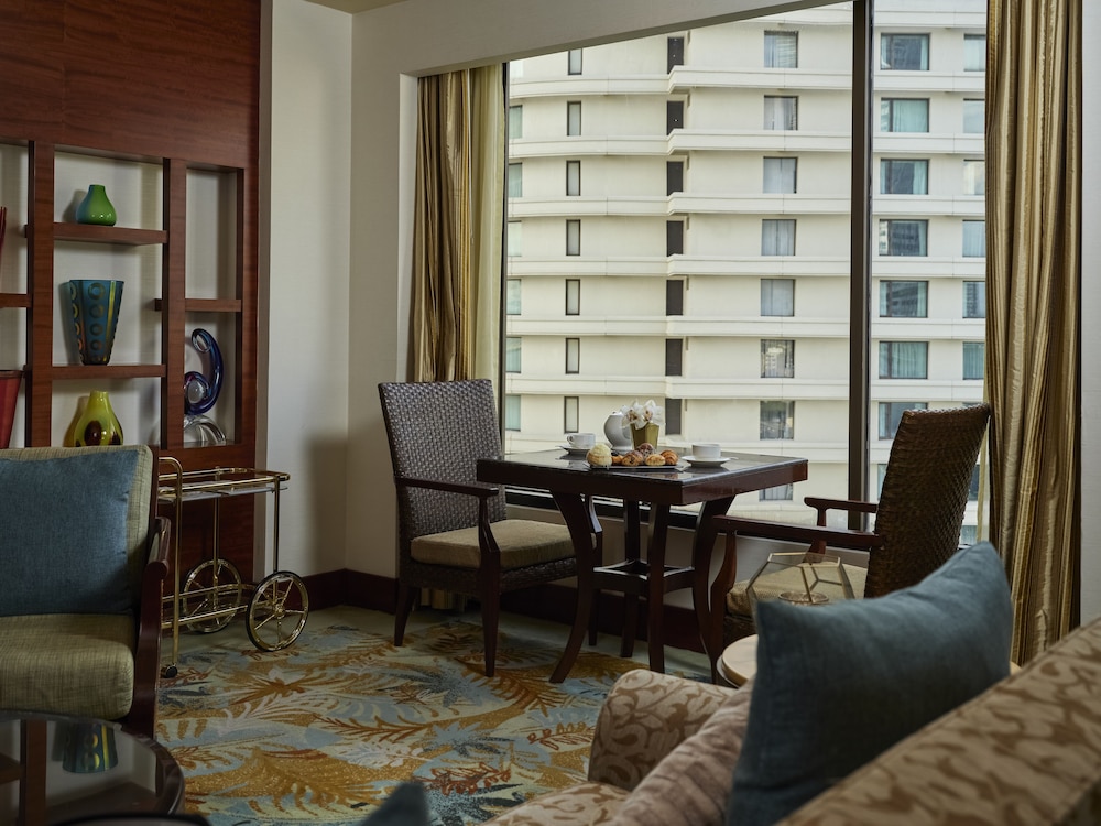 EDSA Shangri-La Manila 30/49