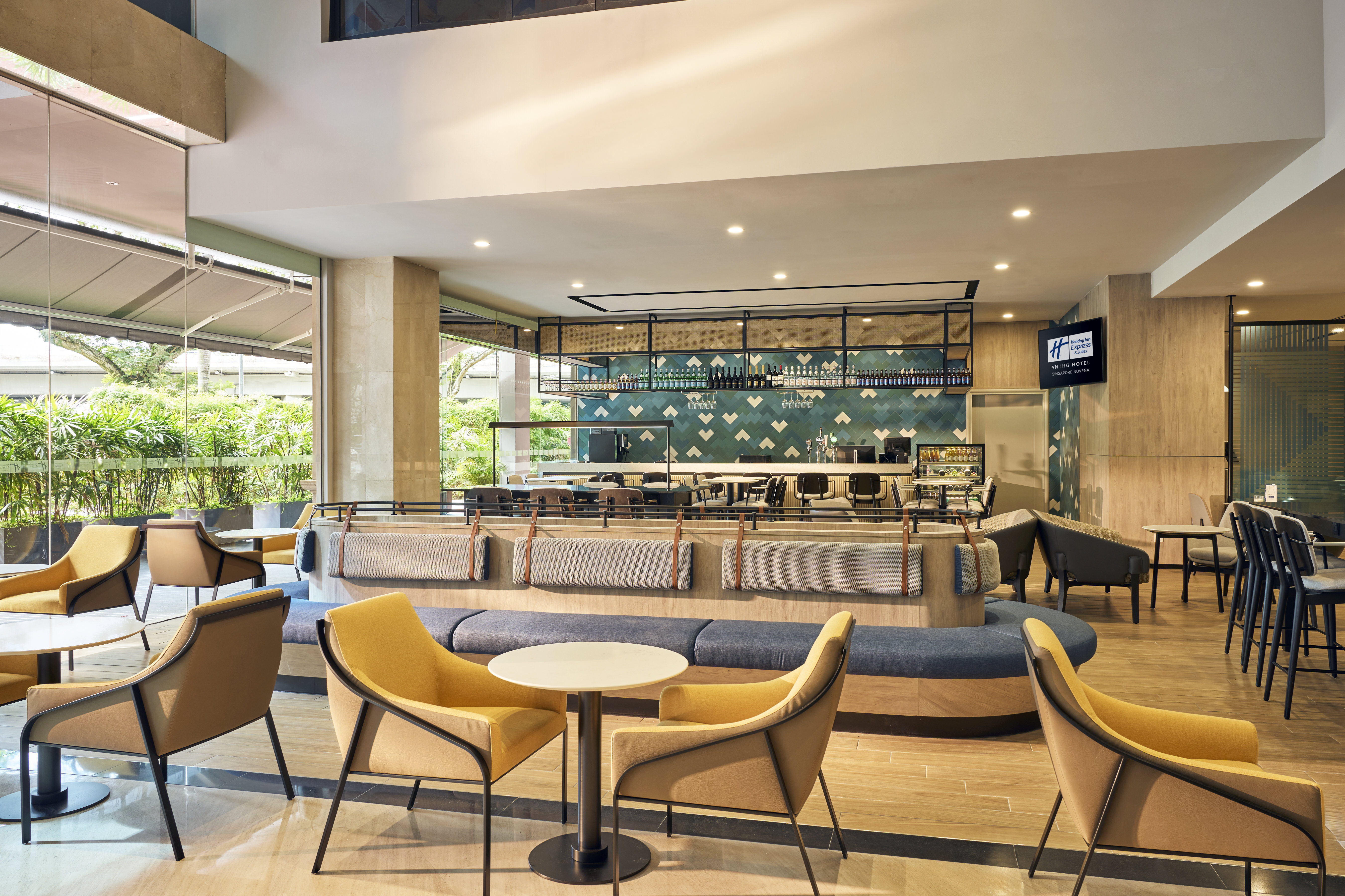 Holiday Inn Express & Suites Singapore Novena 45/58