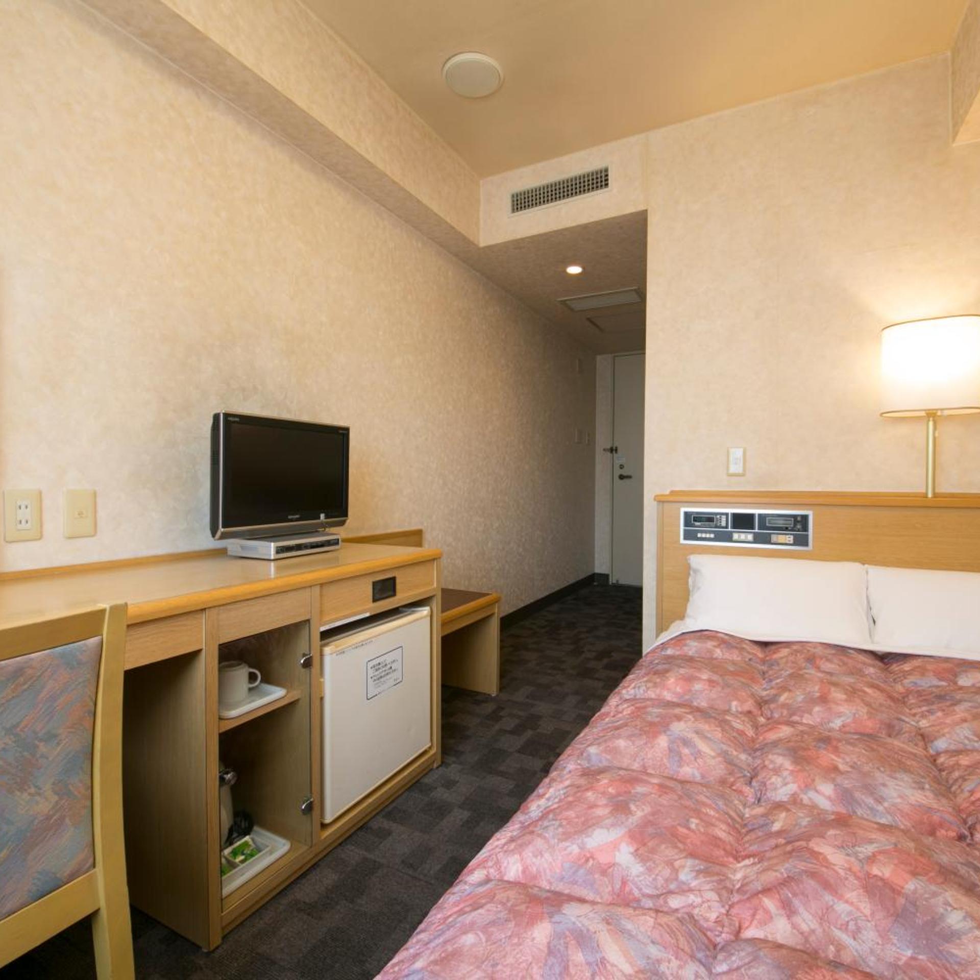 Kuwana Green Hotel 34/42