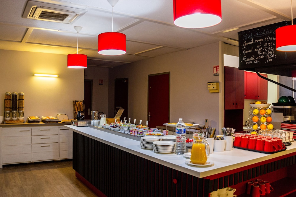 Hotel Balladins La Roche Sur Yon 30/43