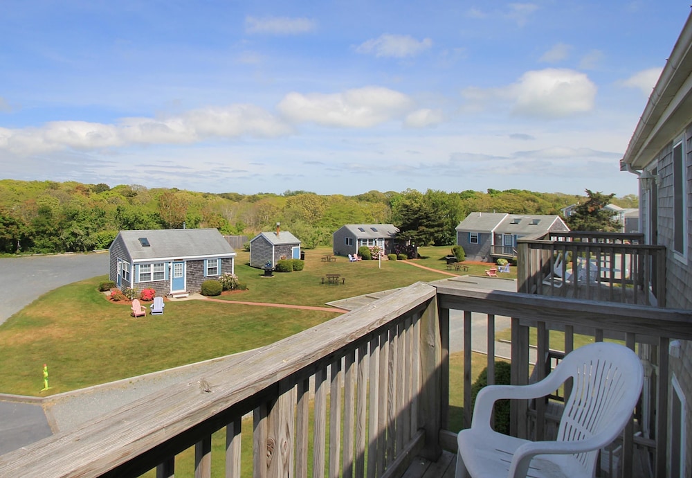Colonial Acres Resort 42/53
