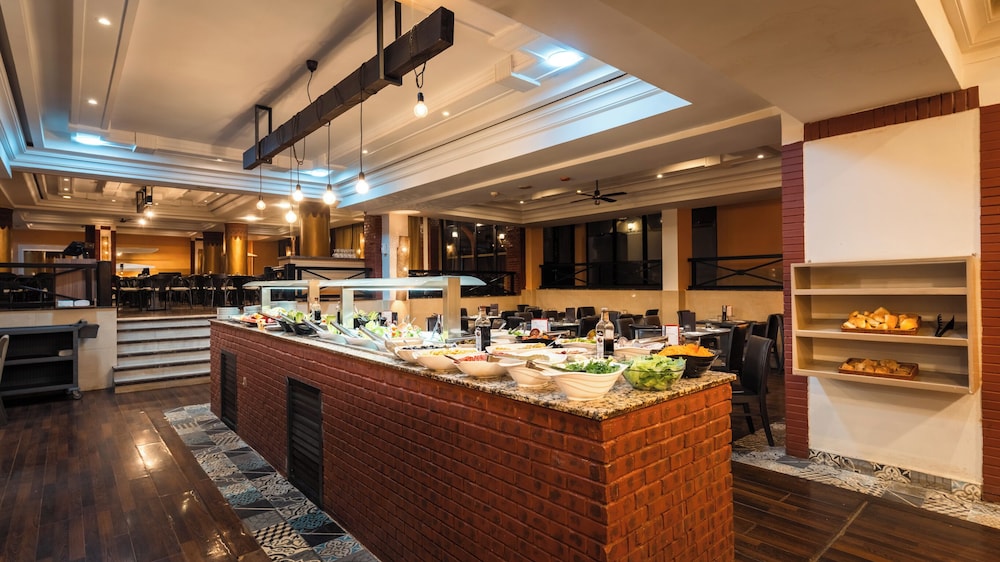 Zalagh Kasbah Hotel and Spa 8/50