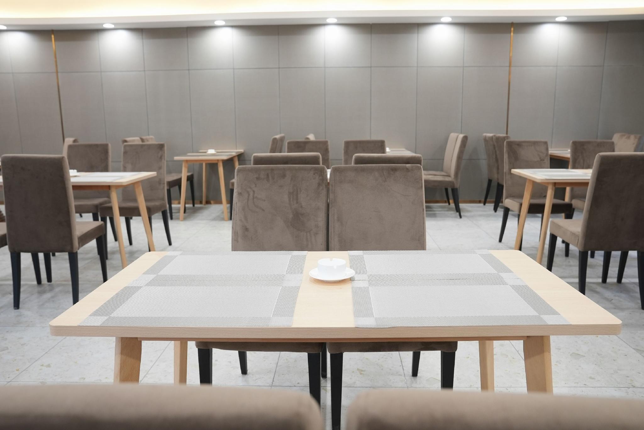 Lavande Hotel (Dongguan Chang an Binhai Bay) 55/60