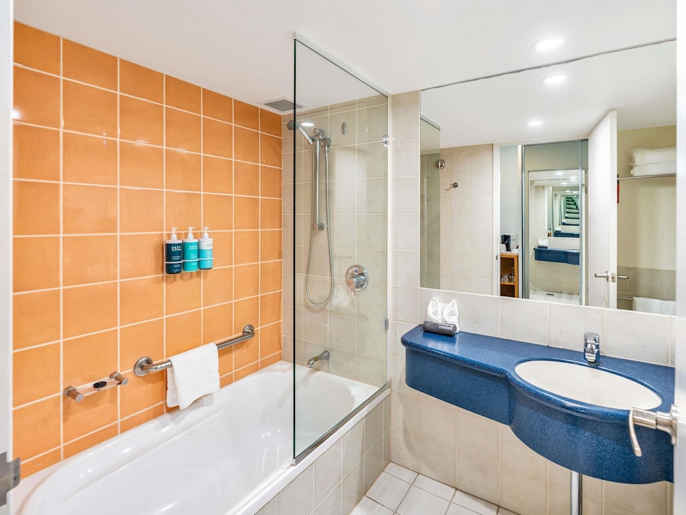 Novotel Cairns Oasis Resort 80/80
