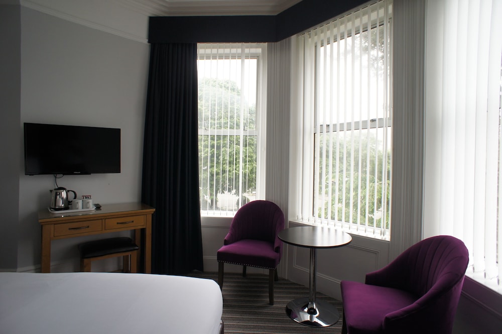 The Applewood Hotel 45/67